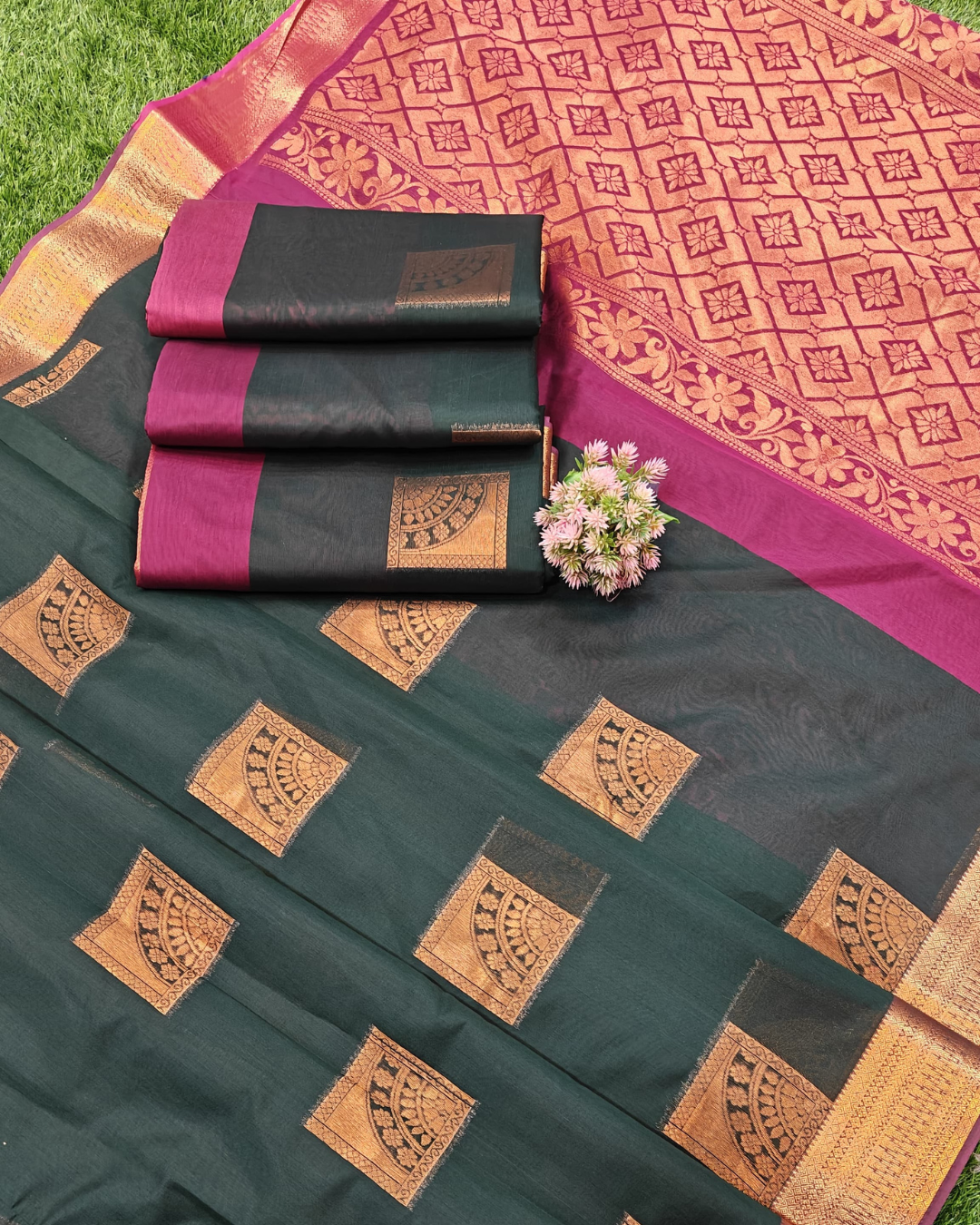 Elegant Cotton Saree with Copper Jari Work