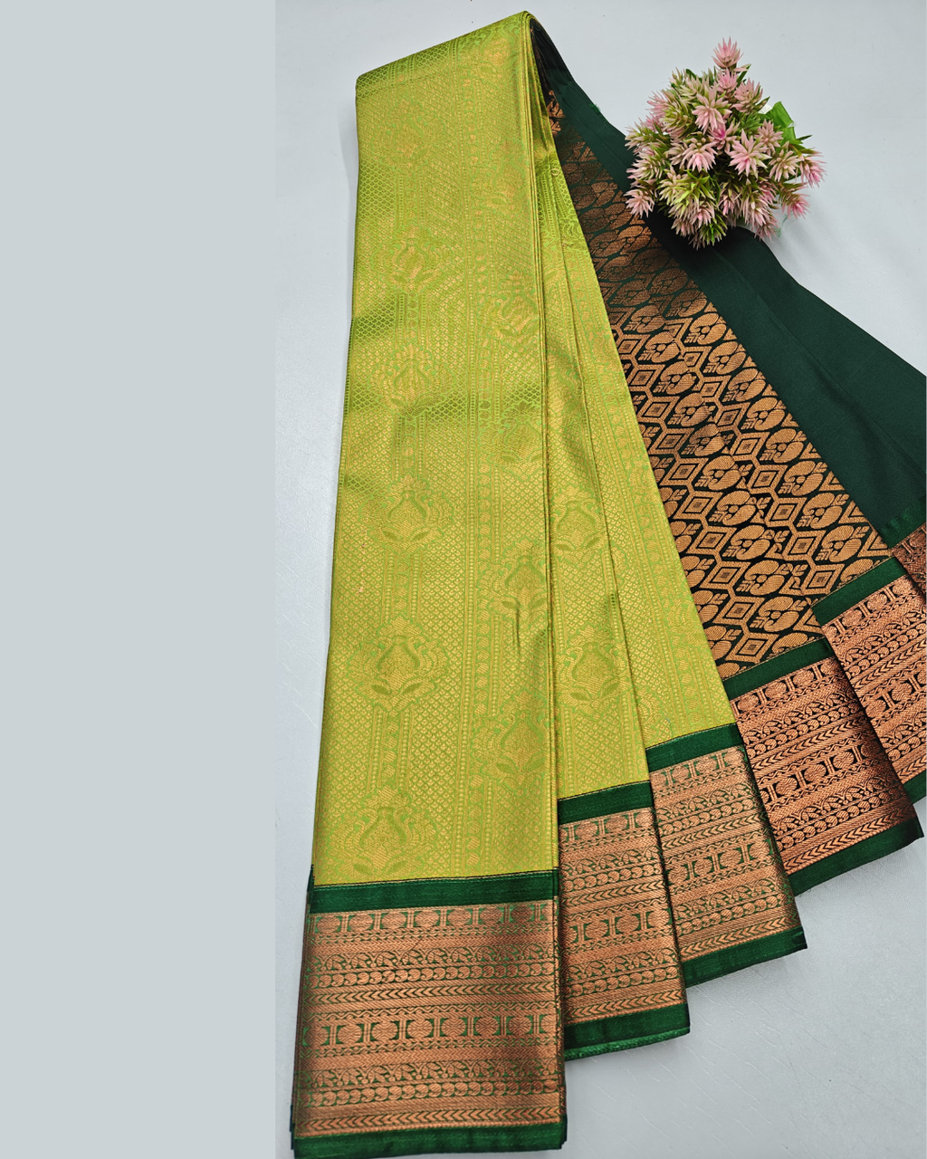 Celebration Silk Saree – Double Shade Elegance with Matching Border & Pallu